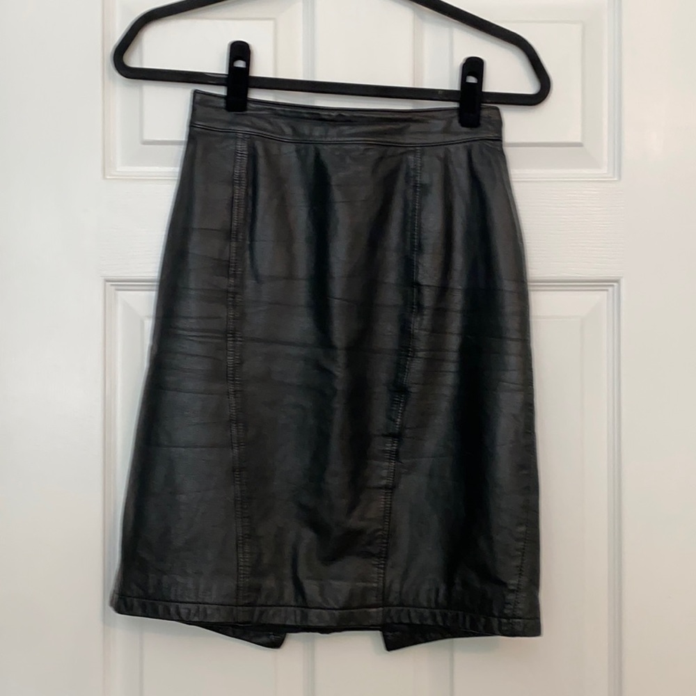Vintage Skirt, Leather, Black, Size 6